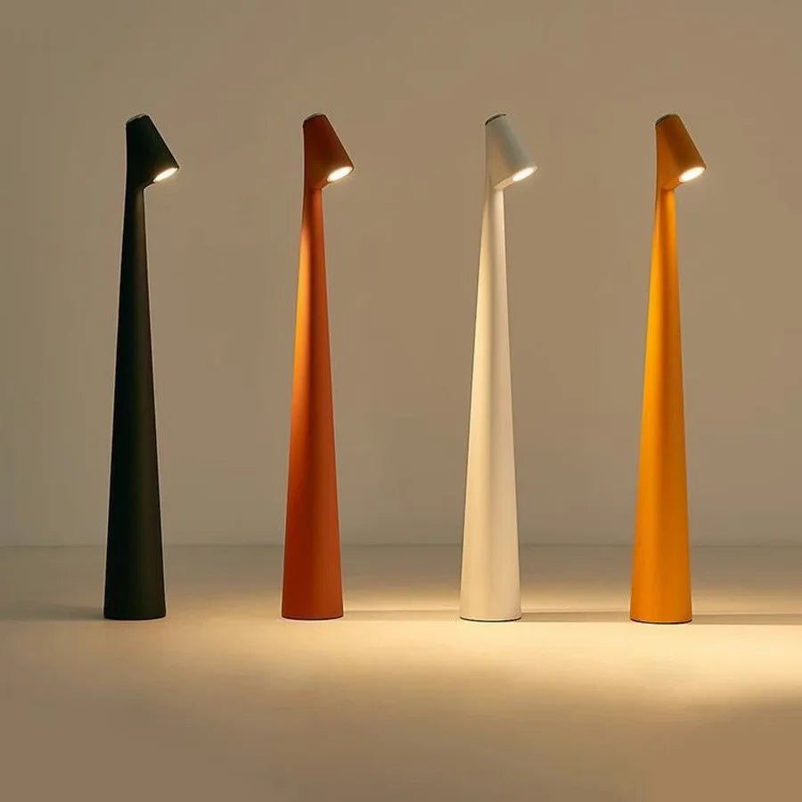 Sleek Metal Desk Lamp with Flexible Neck