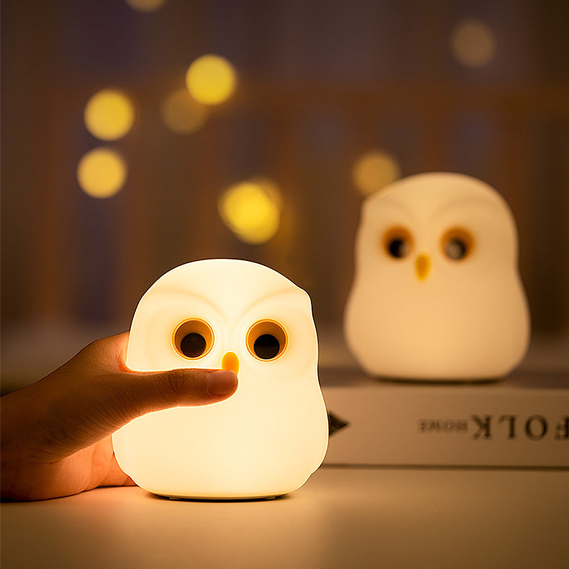 Children's bedside lamp in soft silicone, perfect for nighttime comfort