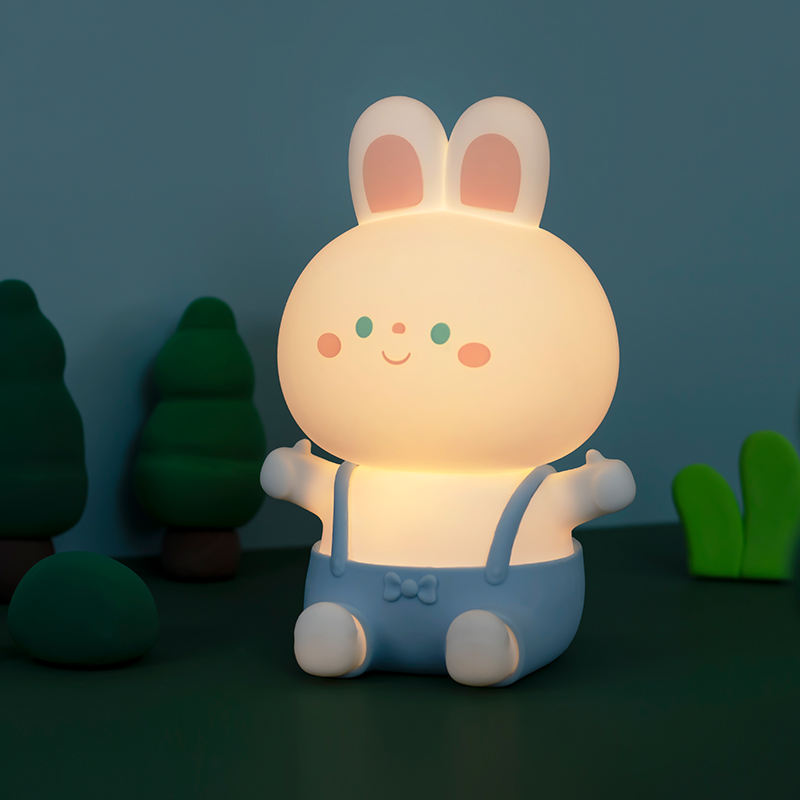 Cute silicone night light with soft light, perfect for decorating a child's bedroom and stimulating imagination